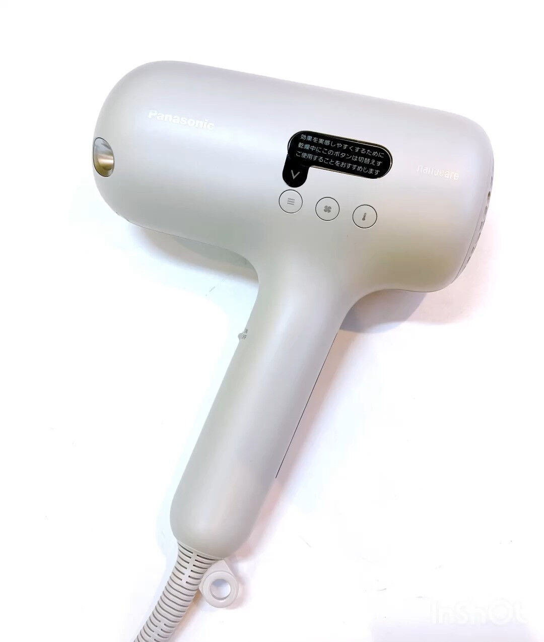 パナソニックのヘアドライヤー「ナノケア EH-NC50」をお